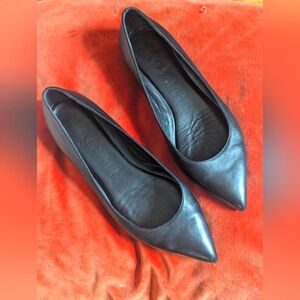 M. GEMI point flat Italian leather shoes size 6.5